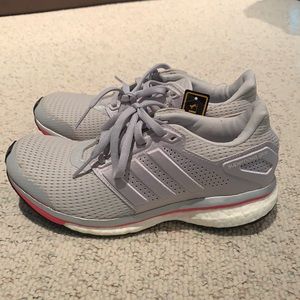 Adidas Supernova Glide Boost 7 women’s sneaker size 7.5 grey with pink accents